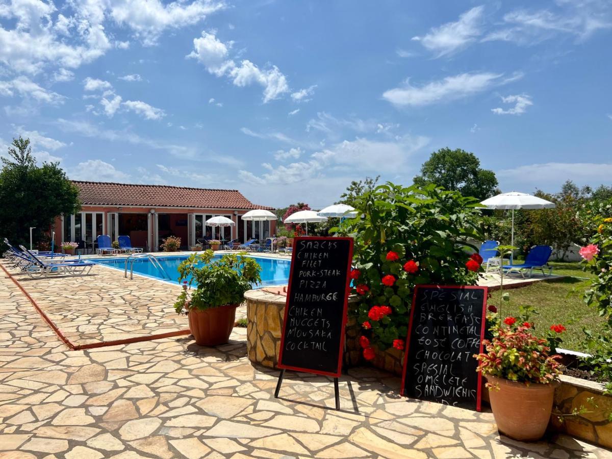 Elena Pool Aparthotel Agios Georgios  Exteriör bild