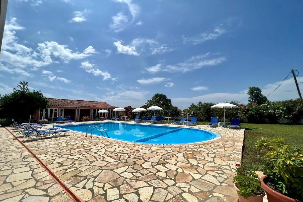 Elena Pool Aparthotel Agios Georgios  Exteriör bild