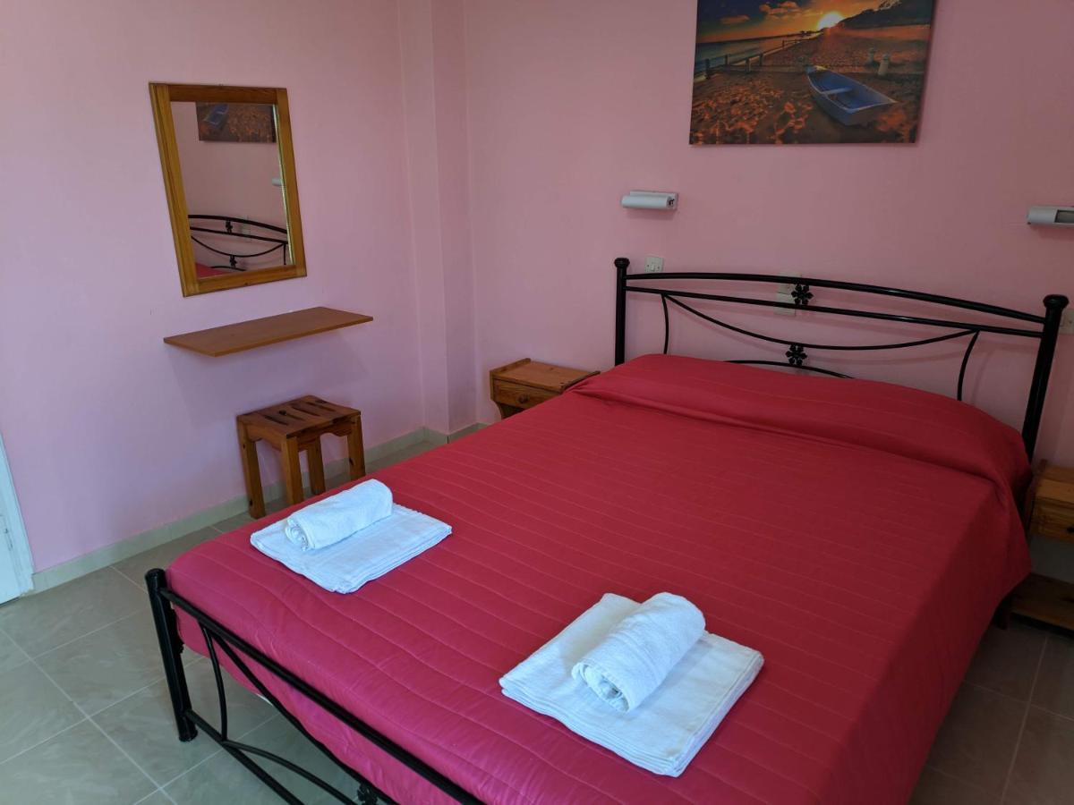 Elena Pool Aparthotel Agios Georgios  Exteriör bild