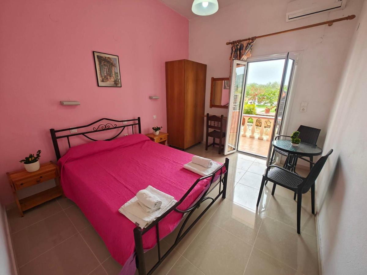 Elena Pool Aparthotel Agios Georgios  Exteriör bild